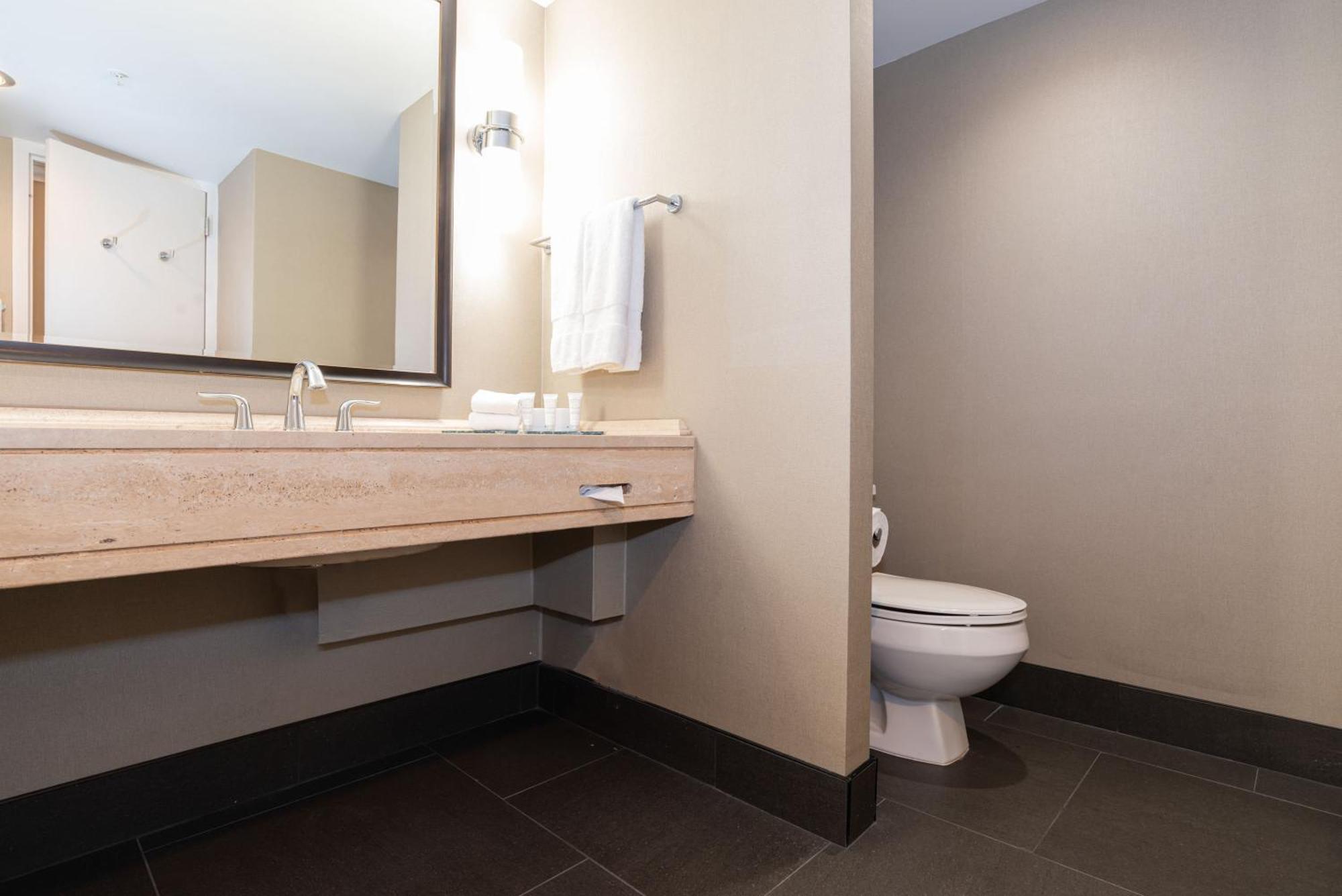 Sandman Signature Edmonton Downtown Hotel Εξωτερικό φωτογραφία