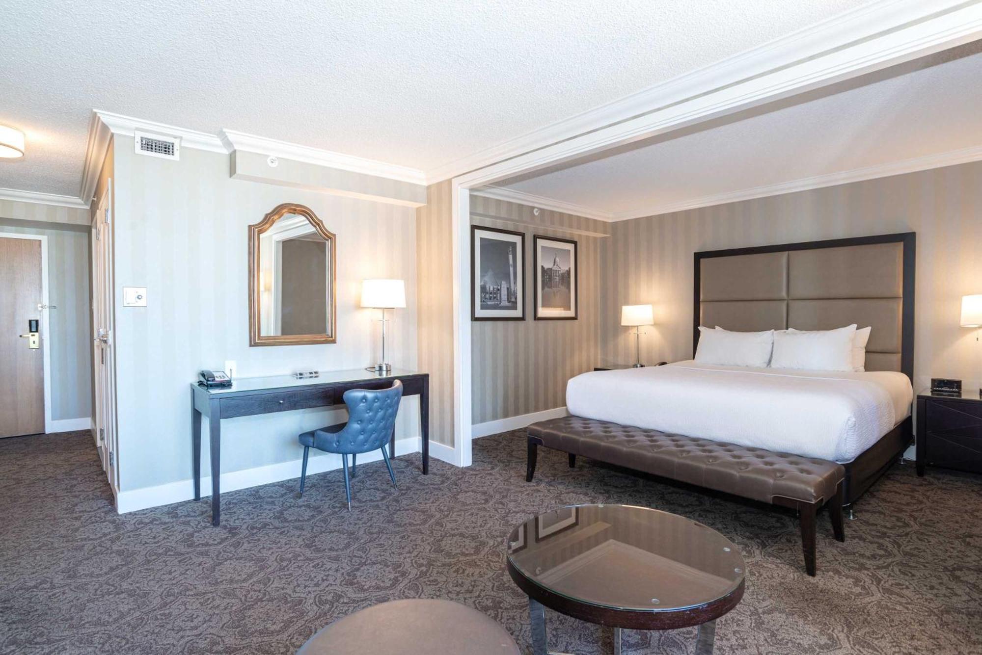 Sandman Signature Edmonton Downtown Hotel Εξωτερικό φωτογραφία