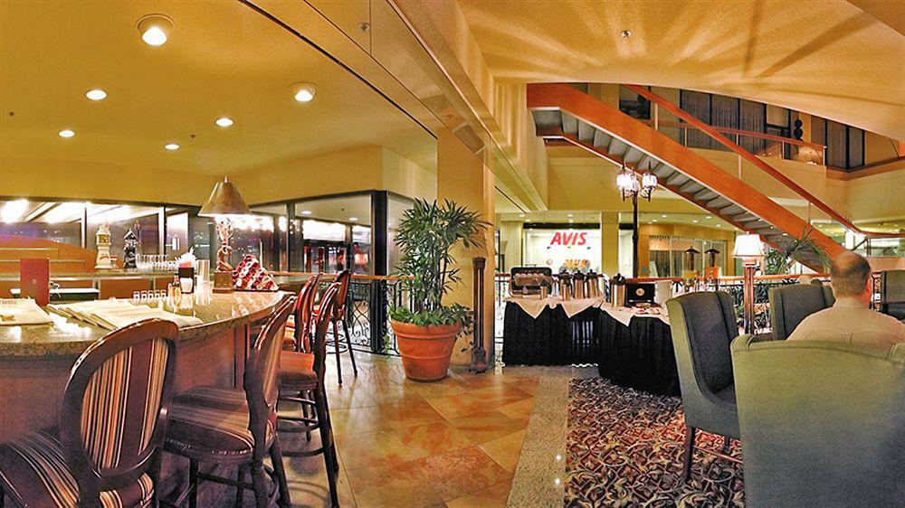 Sandman Signature Edmonton Downtown Hotel Εξωτερικό φωτογραφία